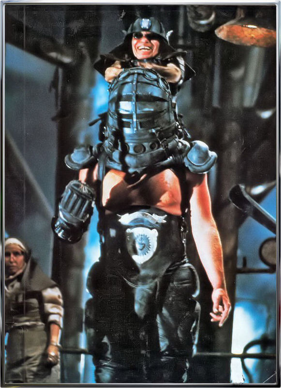 Silent Volume: Max Max Beyond Thunderdome (1985)